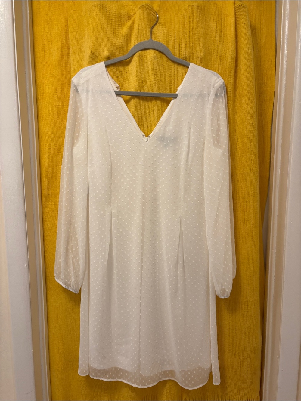 INC International Concepts White Swiss Dot V-Neck Long Sleeve Dress
